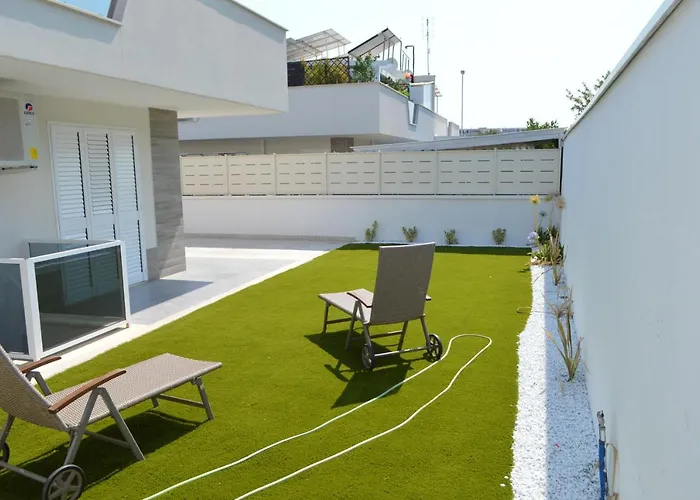 Baia Dei Gruccioni Apartment